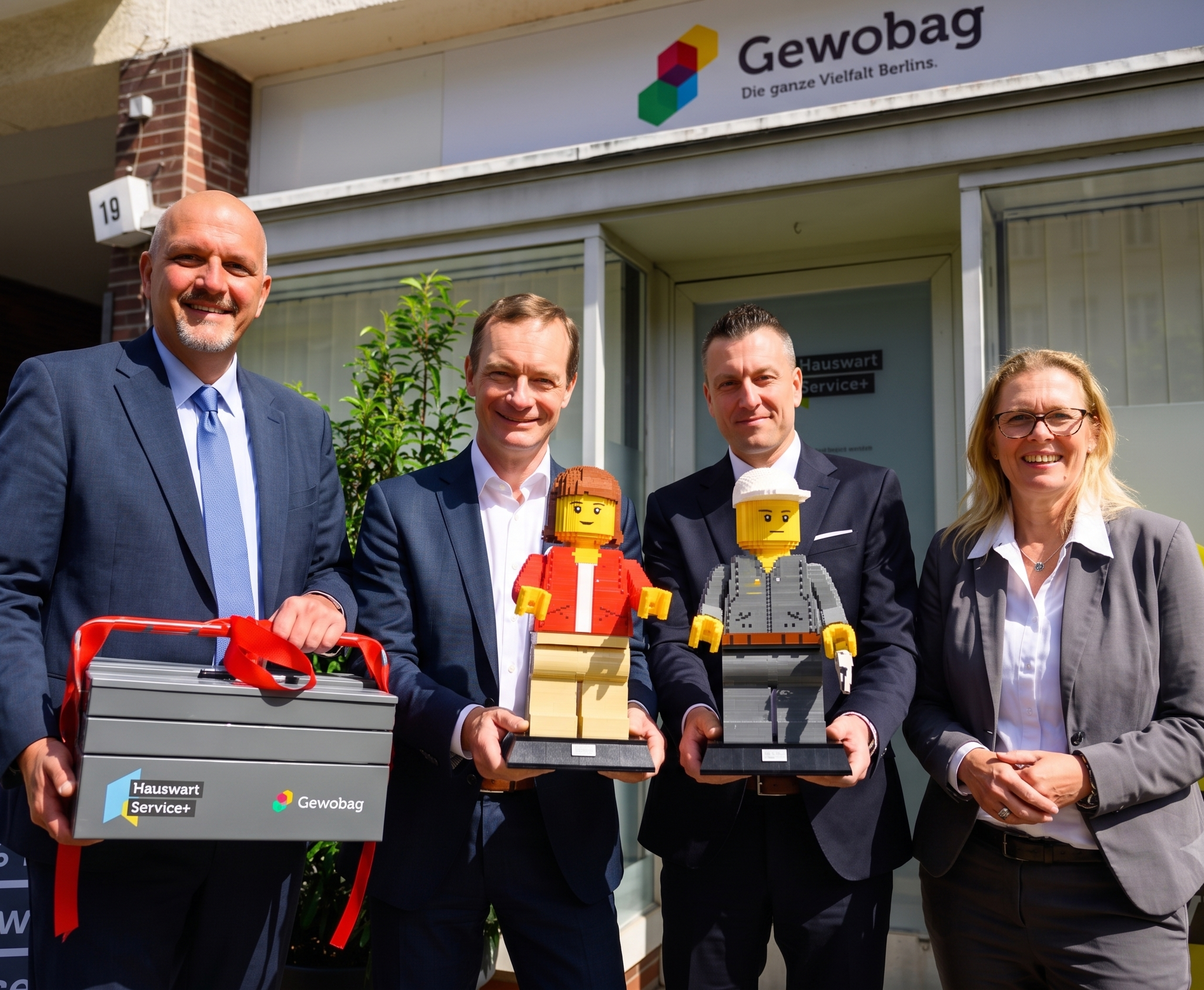 Individuelle Großfiguren aus LEGO®-Bausteinen