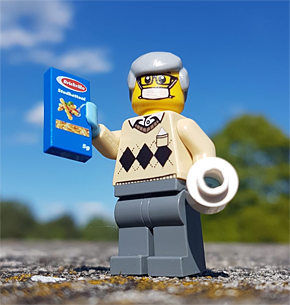 Individuelle Sonderfigur mit komplett bedruckten LEGO Elementen